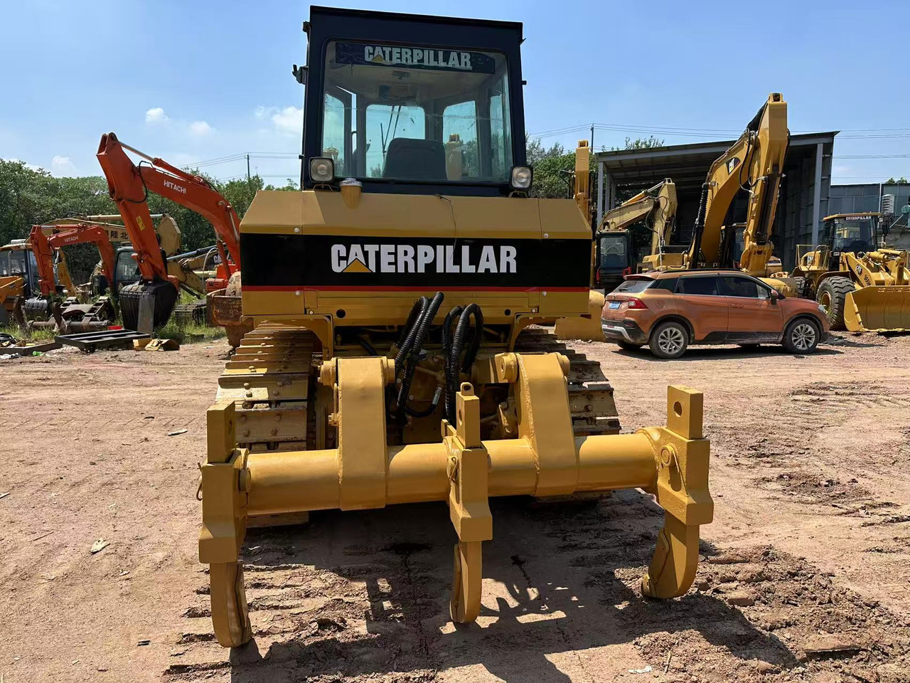 CAT D6G - Bulldozer: photos 4 CAT D6G - Bulldozer: photos 4