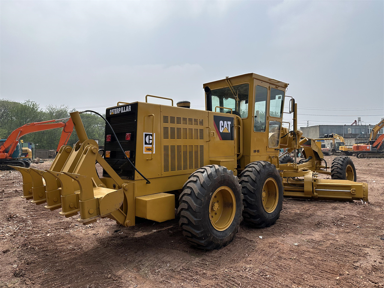CATERPILLAR 140G - Niveleuse: photos 5 CATERPILLAR 140G - Niveleuse: photos 5