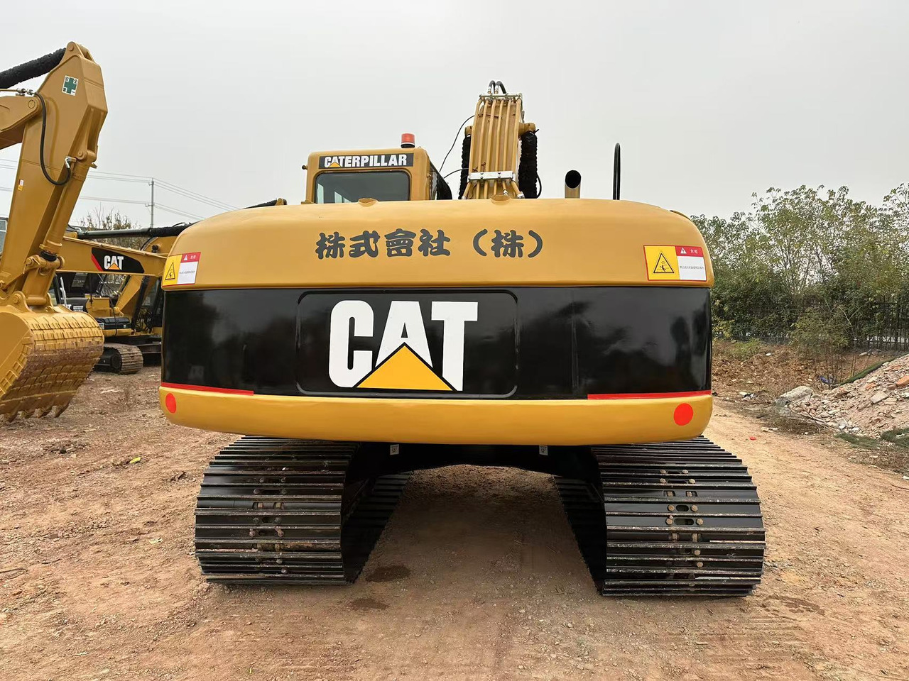 CATERPILLAR 320C - Pelle sur chenille: photos 5 CATERPILLAR 320C - Pelle sur chenille: photos 5