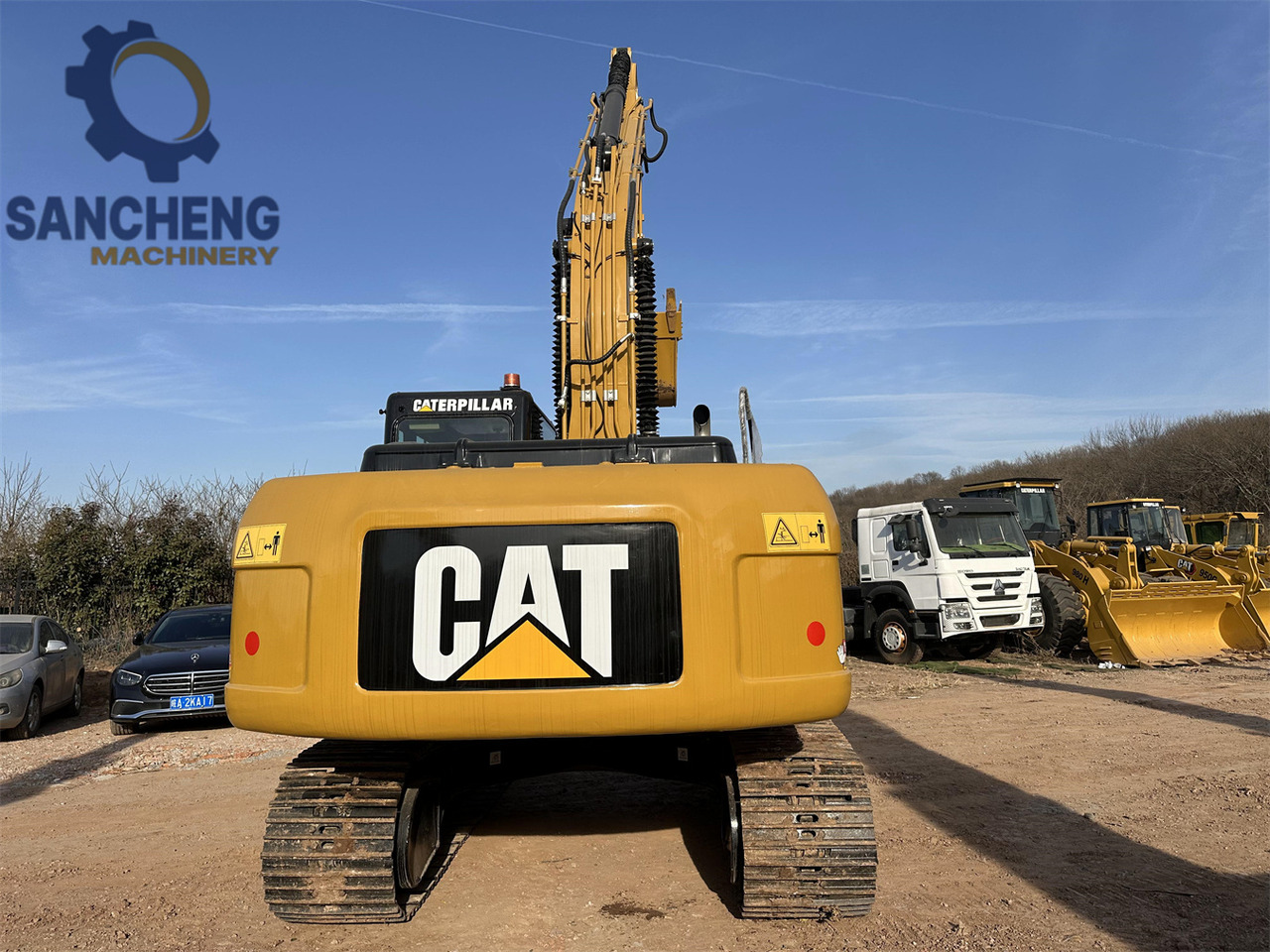 CATERPILLAR 320DL - Pelle sur chenille: photos 5 CATERPILLAR 320DL - Pelle sur chenille: photos 5