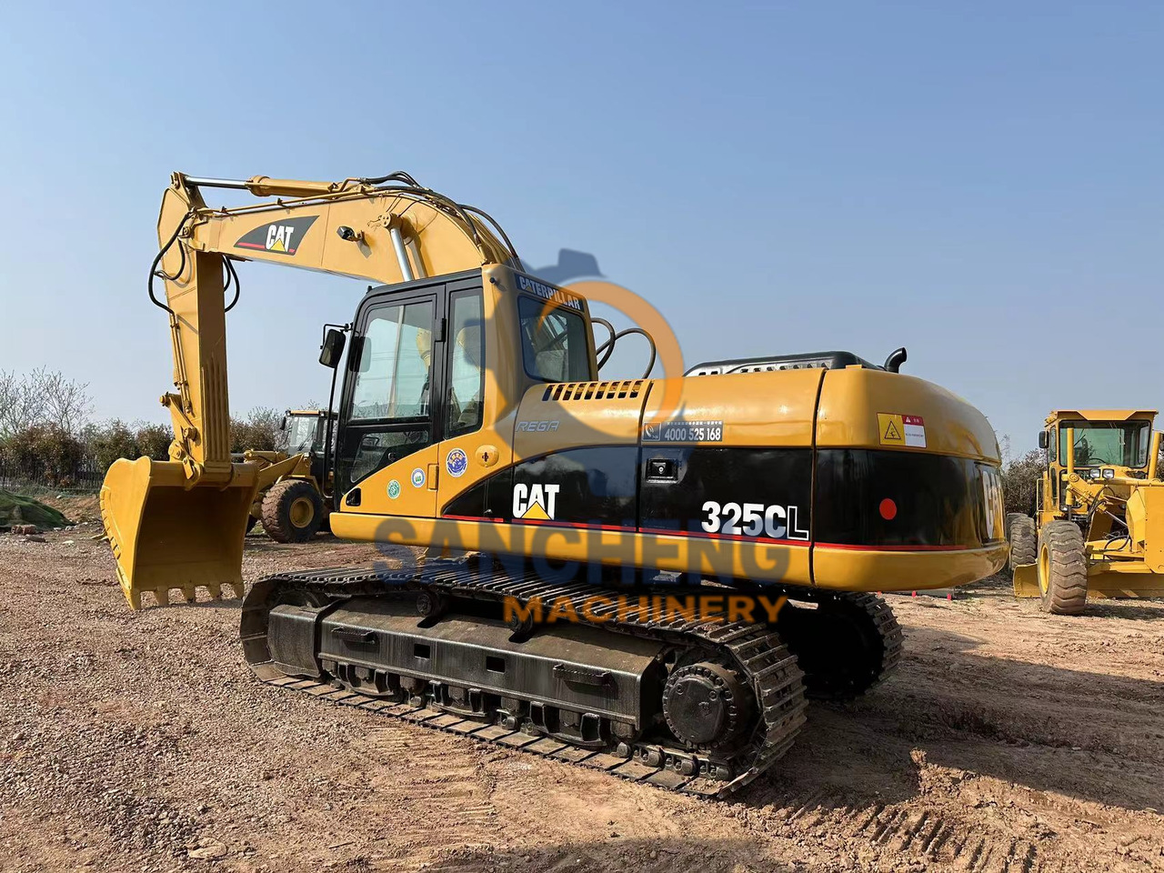 CATERPILLAR 325CL - Pelle sur chenille: photos 4 CATERPILLAR 325CL - Pelle sur chenille: photos 4