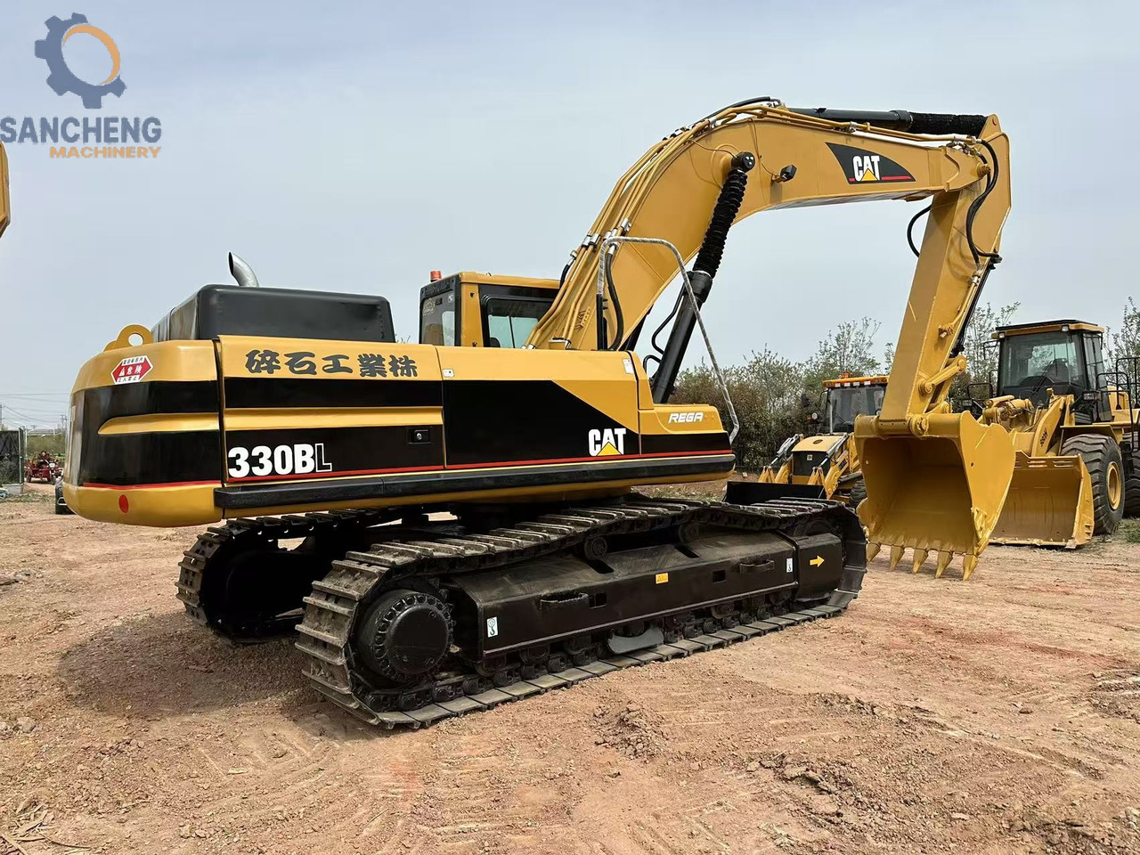 CATERPILLAR 330BL - Pelle sur chenille: photos 1 CATERPILLAR 330BL - Pelle sur chenille: photos 1
