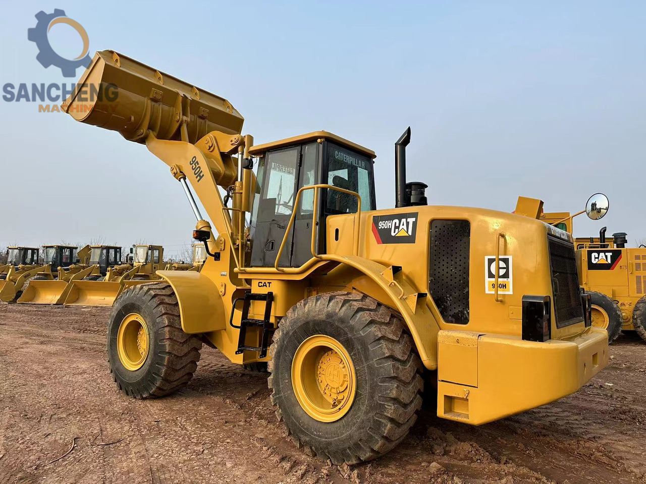 CATERPILLAR 950H - Chargeuse sur pneus: photos 3 CATERPILLAR 950H - Chargeuse sur pneus: photos 3