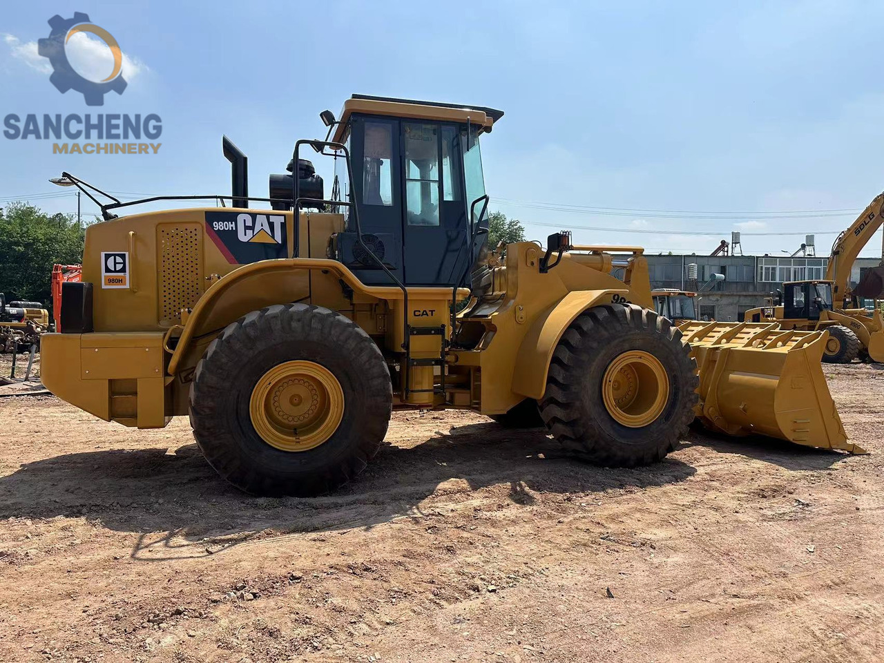 CATERPILLAR 980H - Chargeuse sur pneus: photos 3 CATERPILLAR 980H - Chargeuse sur pneus: photos 3