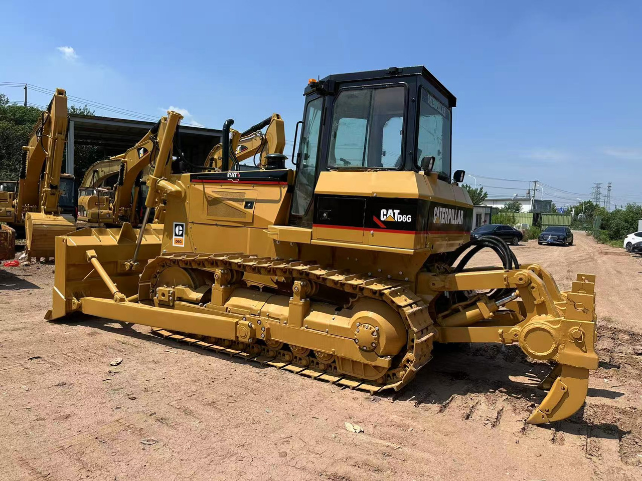 CATERPILLAR D6G - Bulldozer: photos 4 CATERPILLAR D6G - Bulldozer: photos 4