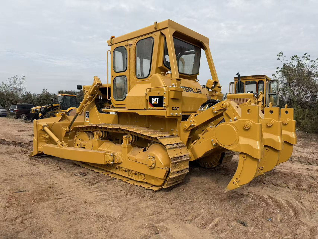 CATERPILLAR D7G - Bulldozer: photos 3 CATERPILLAR D7G - Bulldozer: photos 3