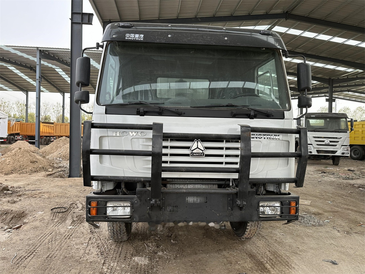 SINOTRUK HOWO 371 Dump Truck - Camion benne: photos 4 SINOTRUK HOWO 371 Dump Truck - Camion benne: photos 4