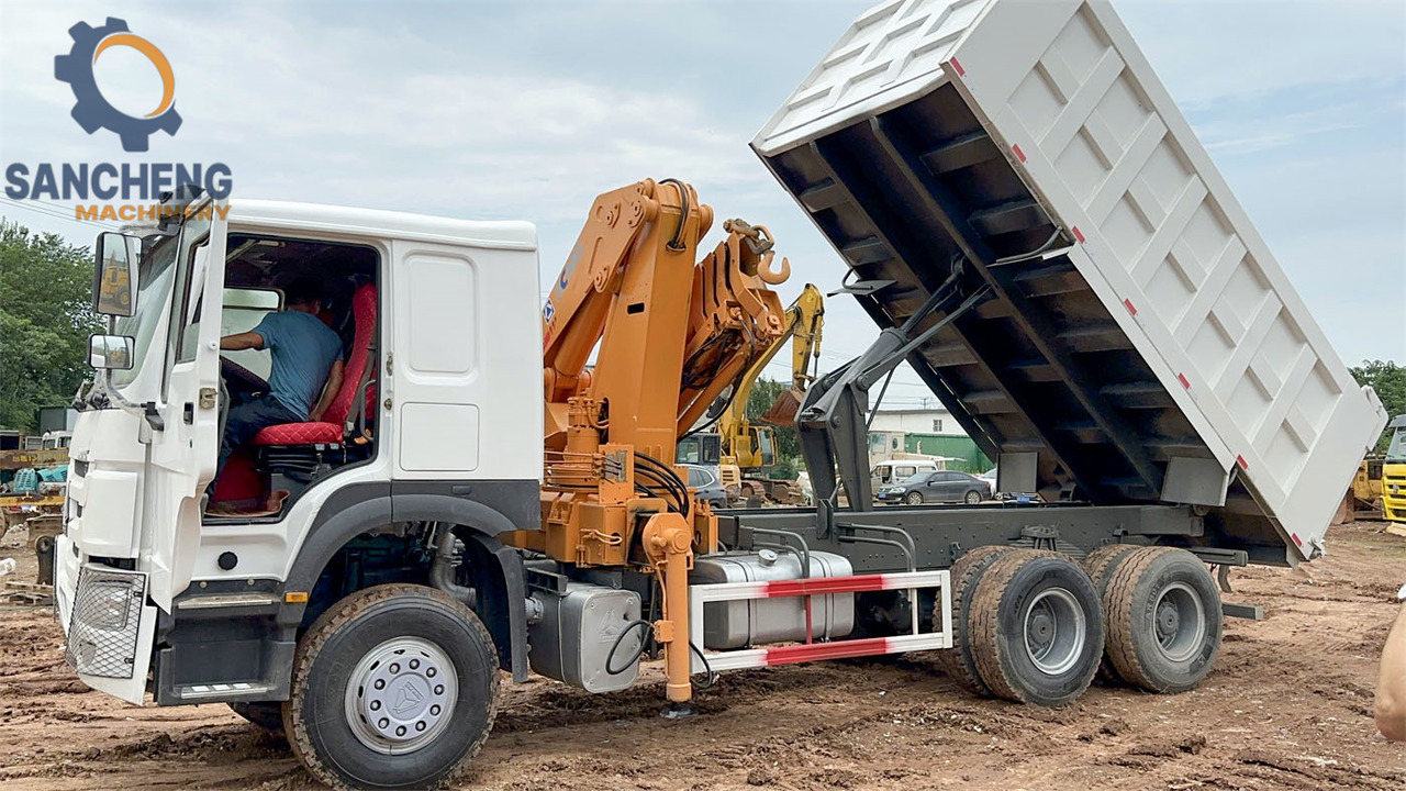 SINOTRUK Howo 371 6x4 crane truck - Camion grue: photos 5 SINOTRUK Howo 371 6x4 crane truck - Camion grue: photos 5