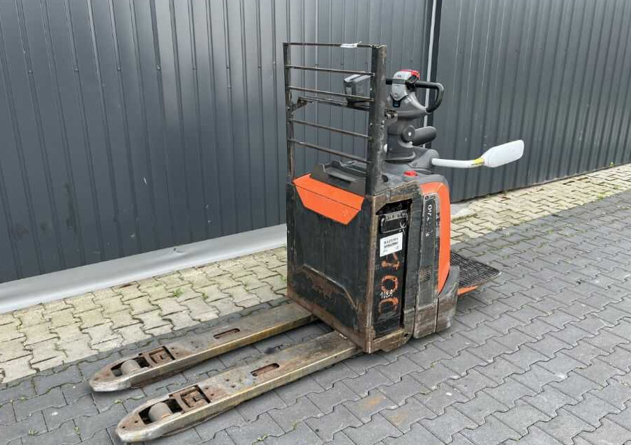 BT LPE200 - Transpalette: photos 1 BT LPE200 - Transpalette: photos 1
