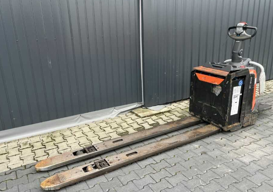 BT LPE250 - Transpalette: photos 1 BT LPE250 - Transpalette: photos 1