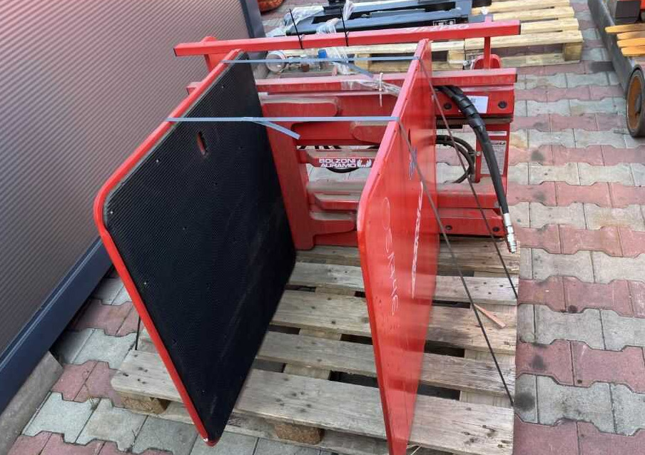 Bolzoni KB10CFNA, Kartonklammer - Pinces: photos 2 Bolzoni KB10CFNA, Kartonklammer - Pinces: photos 2