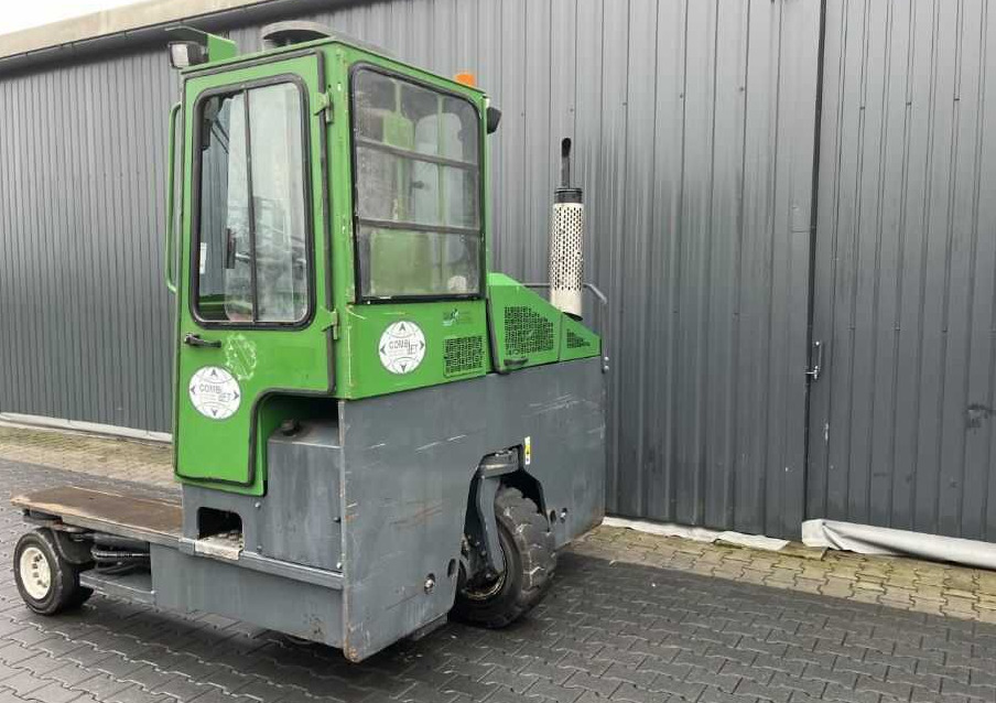 Combilift C4000 - Chariot latéral: photos 3 Combilift C4000 - Chariot latéral: photos 3