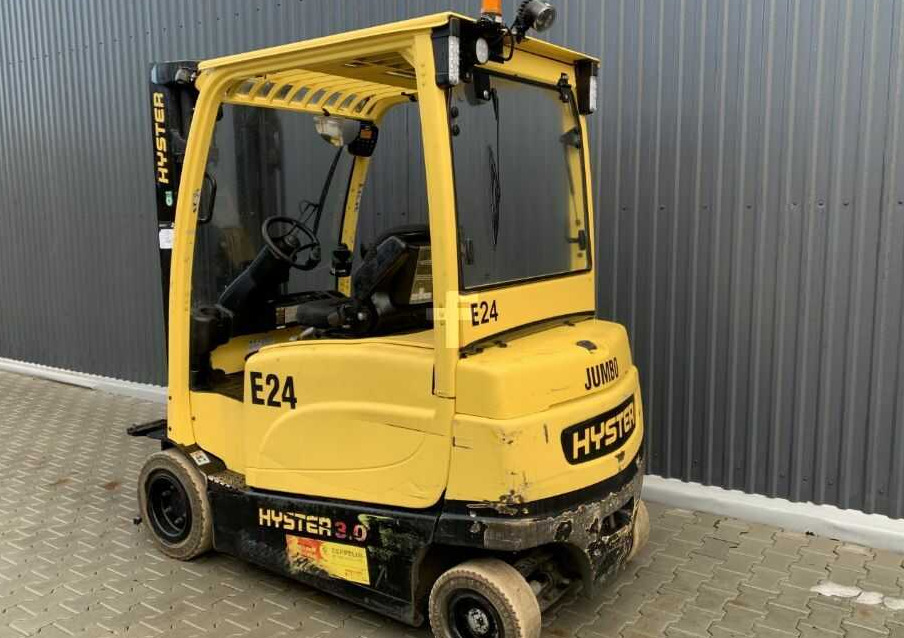 Hyster J3.0XN - Chariot élévateur électrique: photos 4 Hyster J3.0XN - Chariot élévateur électrique: photos 4