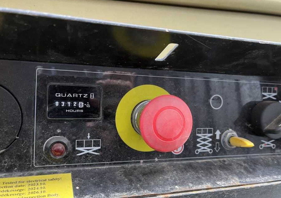 JLG 4045R - Nacelle ciseaux: photos 5 JLG 4045R - Nacelle ciseaux: photos 5