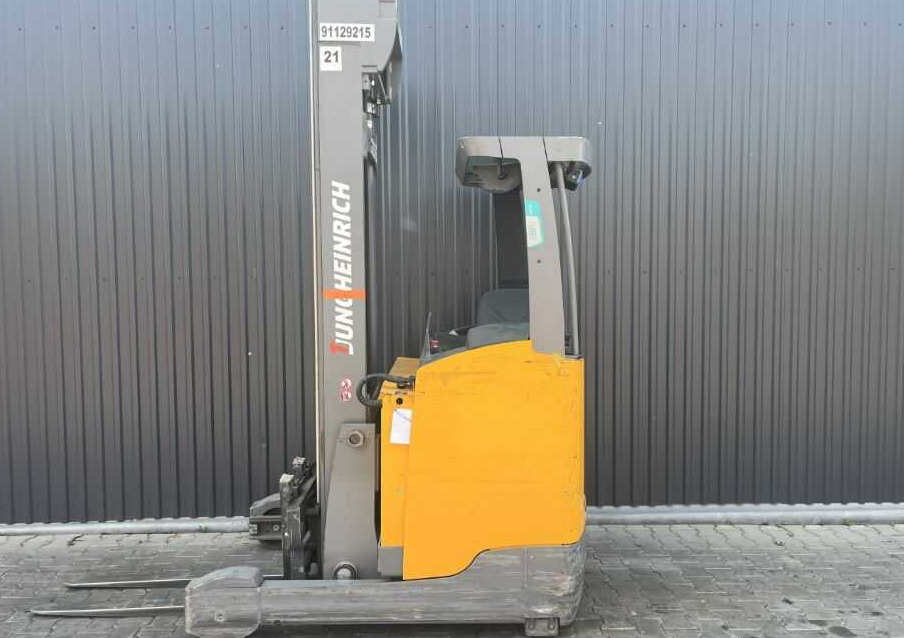 Jungheinrich ETV216 - Chariot à mât rétractable: photos 2 Jungheinrich ETV216 - Chariot à mât rétractable: photos 2