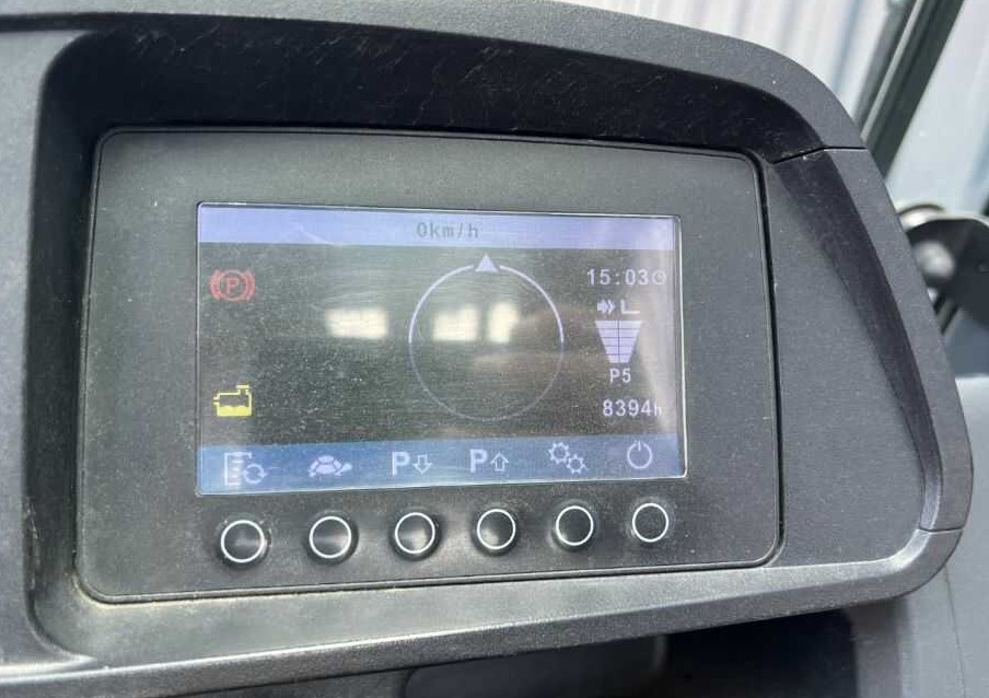 Jungheinrich TFG320s - Chariot élévateur à gaz: photos 5 Jungheinrich TFG320s - Chariot élévateur à gaz: photos 5