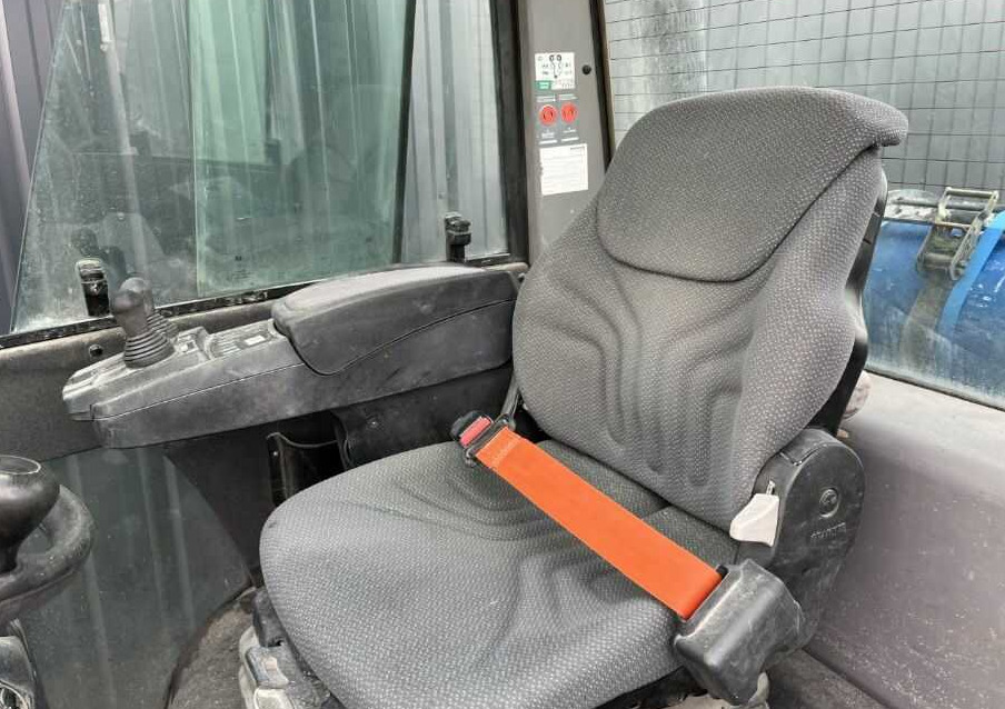 Chariot élévateur à gaz Jungheinrich TFG425s: photos 7