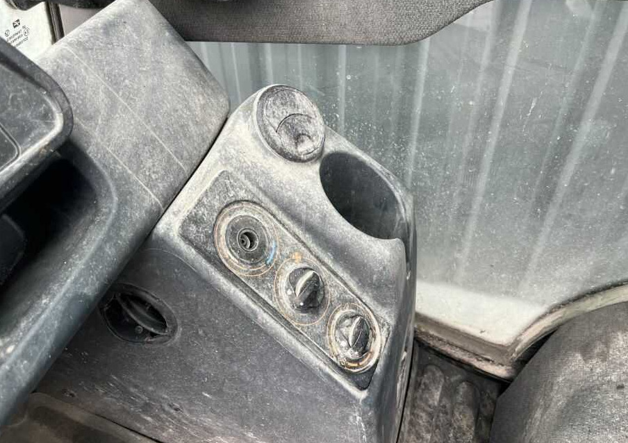 Chariot élévateur à gaz Jungheinrich TFG425s: photos 6