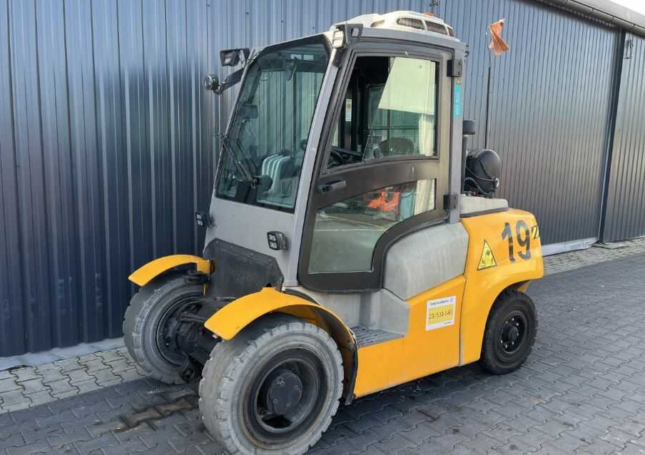 Jungheinrich TFGS50 - Chariot élévateur à gaz: photos 1 Jungheinrich TFGS50 - Chariot élévateur à gaz: photos 1