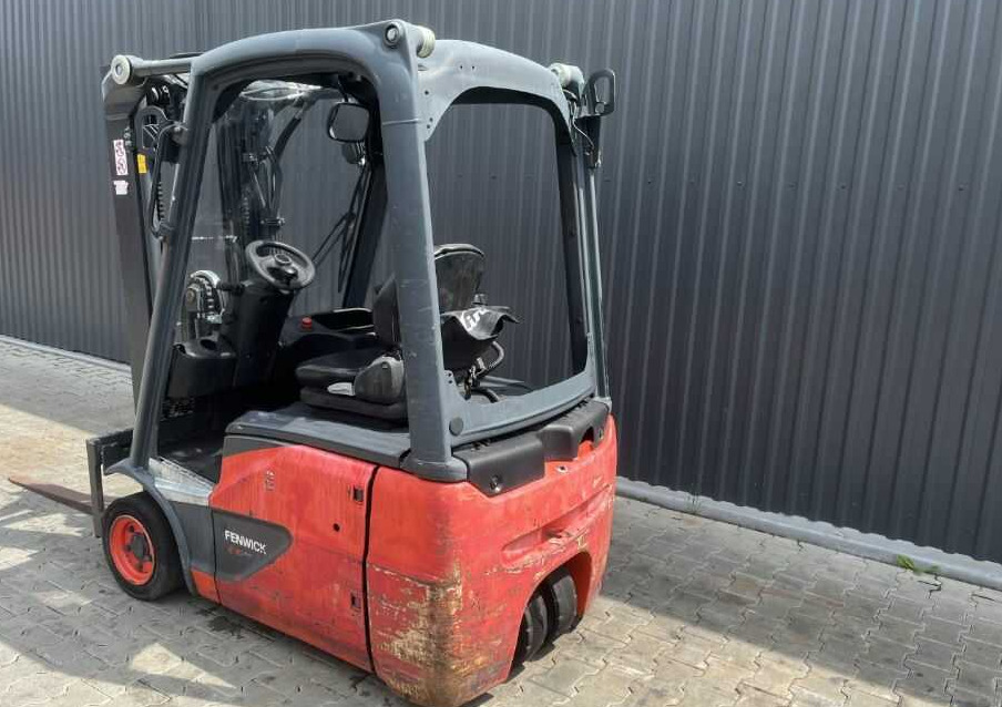 Linde E16C-02 - Chariot élévateur électrique: photos 3 Linde E16C-02 - Chariot élévateur électrique: photos 3