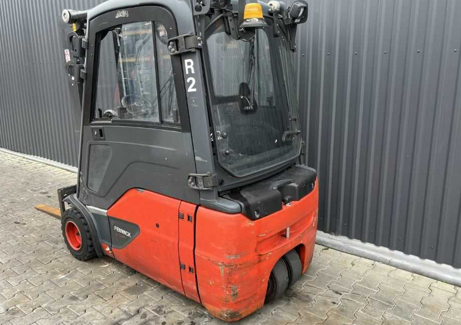 Linde E18L-02 - Chariot élévateur électrique: photos 3 Linde E18L-02 - Chariot élévateur électrique: photos 3