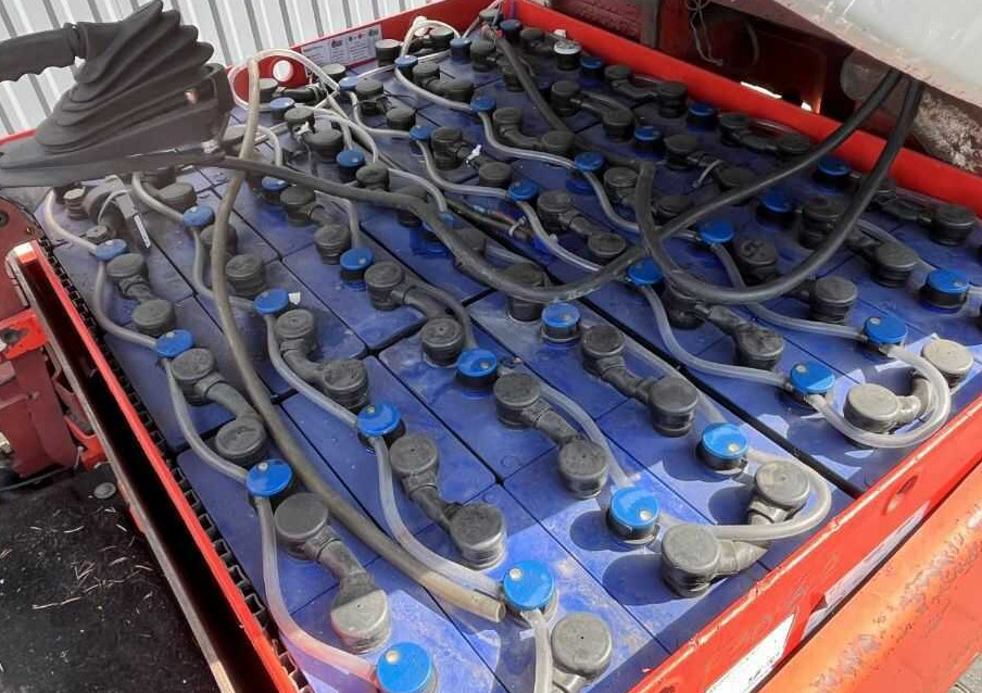 Chariot élévateur électrique Linde E25: photos 9 Chariot élévateur électrique Linde E25: photos 9