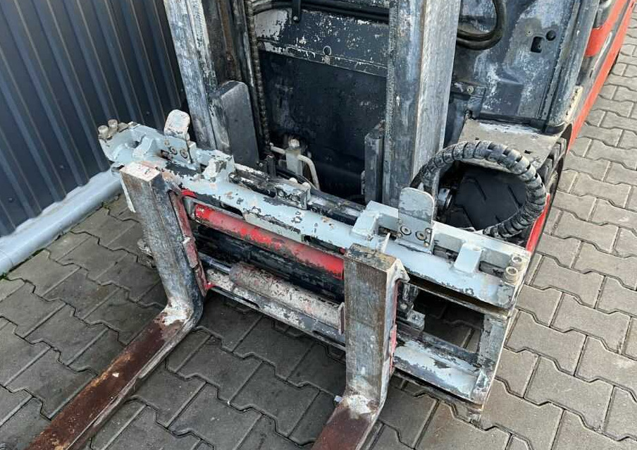 Linde E25L-01 - Chariot élévateur électrique: photos 4 Linde E25L-01 - Chariot élévateur électrique: photos 4
