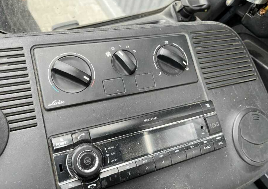 Linde E40/600HL - Chariot élévateur électrique: photos 4 Linde E40/600HL - Chariot élévateur électrique: photos 4