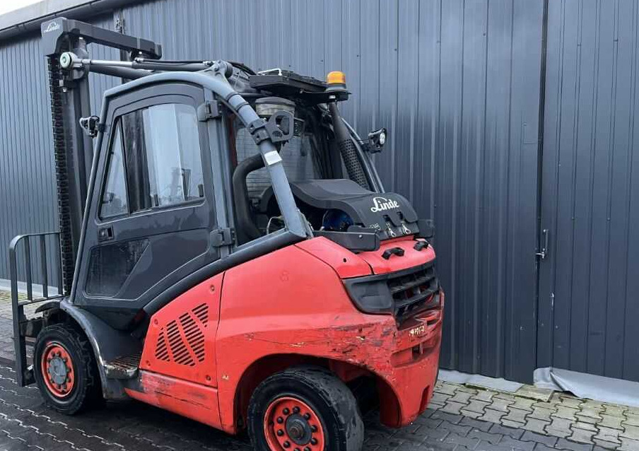 Linde H40T-02 - Chariot élévateur à gaz: photos 3 Linde H40T-02 - Chariot élévateur à gaz: photos 3