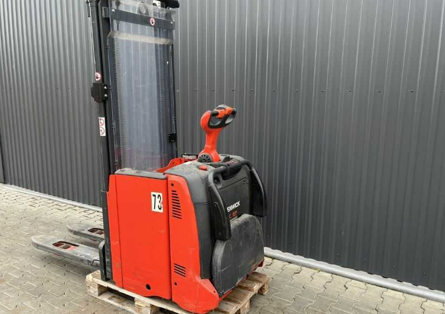 Linde L12AP - Gerbeur: photos 3 Linde L12AP - Gerbeur: photos 3