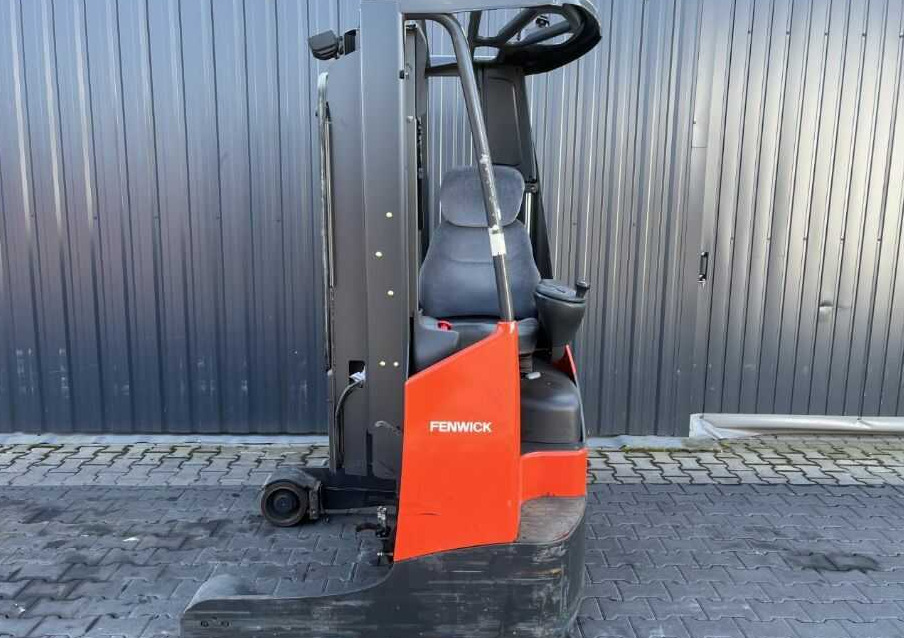 Linde R14X - Chariot à mât rétractable: photos 2 Linde R14X - Chariot à mât rétractable: photos 2