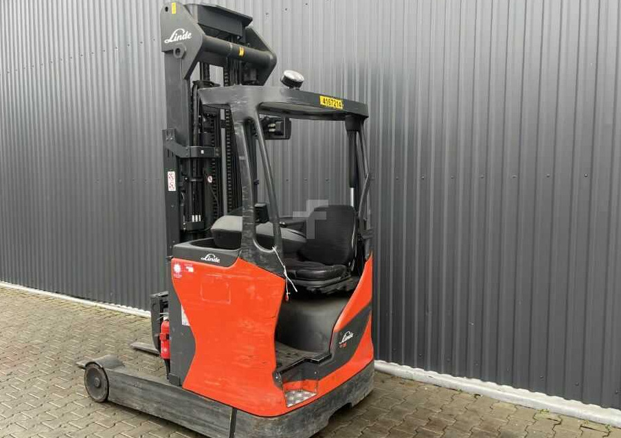 Linde R16-01 - Chariot à mât rétractable: photos 3 Linde R16-01 - Chariot à mât rétractable: photos 3