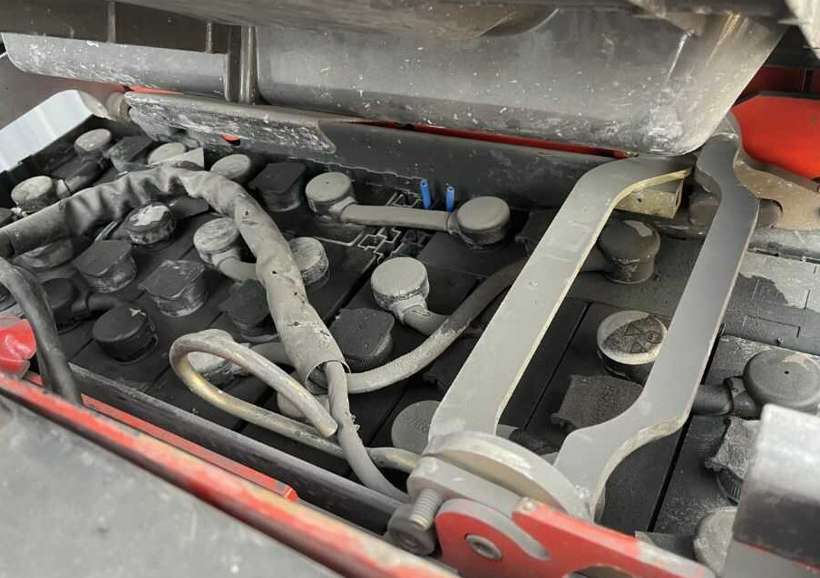 Linde V08-02 - Préparateur de commandes: photos 5 Linde V08-02 - Préparateur de commandes: photos 5