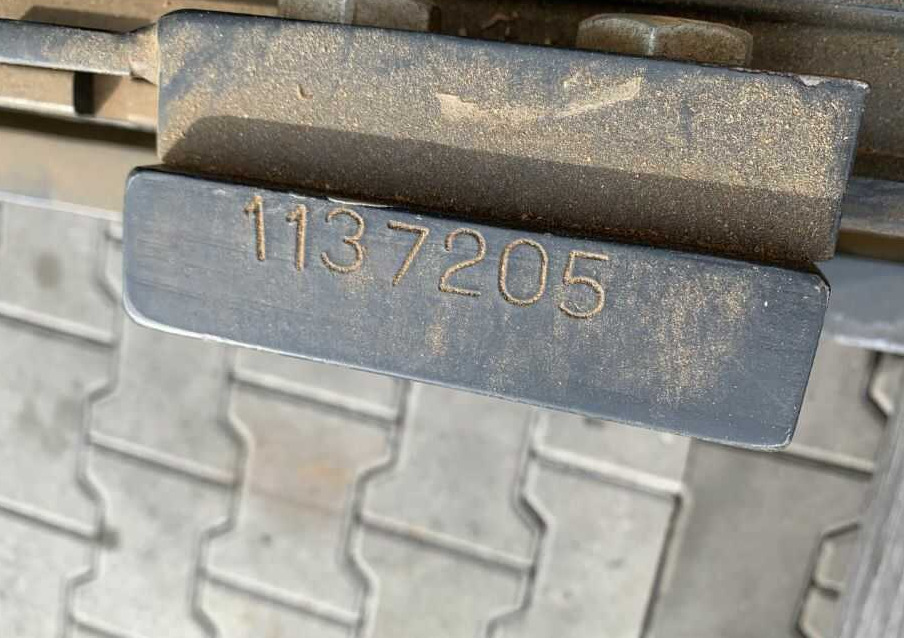 Stabau Traverse Stabau S26 - Fourches pour Matériel de manutention: photos 1 Stabau Traverse Stabau S26 - Fourches pour Matériel de manutention: photos 1