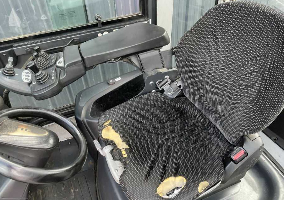 Chariot élévateur à gaz Still RX70-40T: photos 8