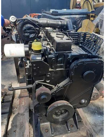 Cummins Cummins 6CTA .9 - Moteur: photos 2 Cummins Cummins 6CTA .9 - Moteur: photos 2