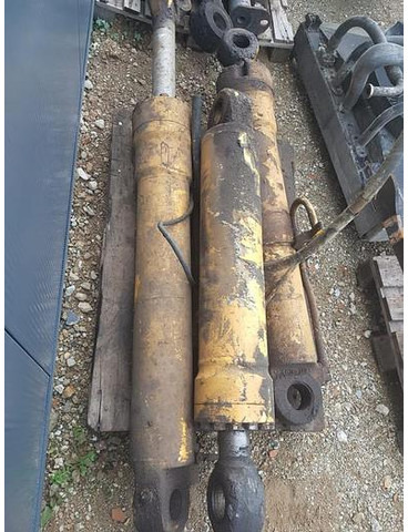 Liebherr A914 - Bloc-cylindres: photos 1 Liebherr A914 - Bloc-cylindres: photos 1