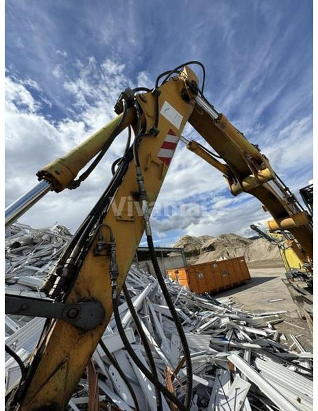 Liebherr - Chargeuse sur pneus: photos 5 Liebherr - Chargeuse sur pneus: photos 5