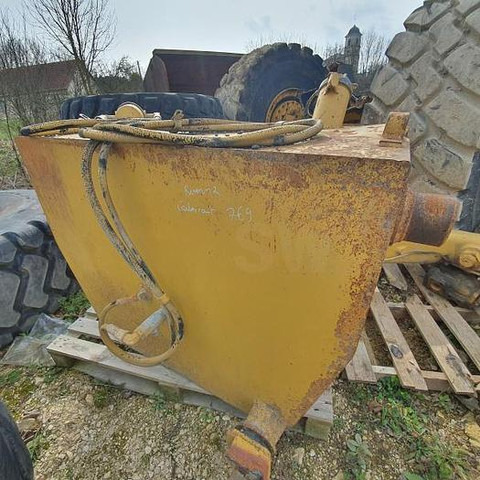 Caterpillar HG/08 VERIN BENNE 769C 769D 771C 771D - - Pièces de rechange: photos 4 Caterpillar HG/08 VERIN BENNE 769C 769D 771C 771D - - Pièces de rechange: photos 4