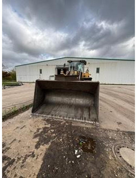 Volvo L150H - Chargeuse: photos 3 Volvo L150H - Chargeuse: photos 3