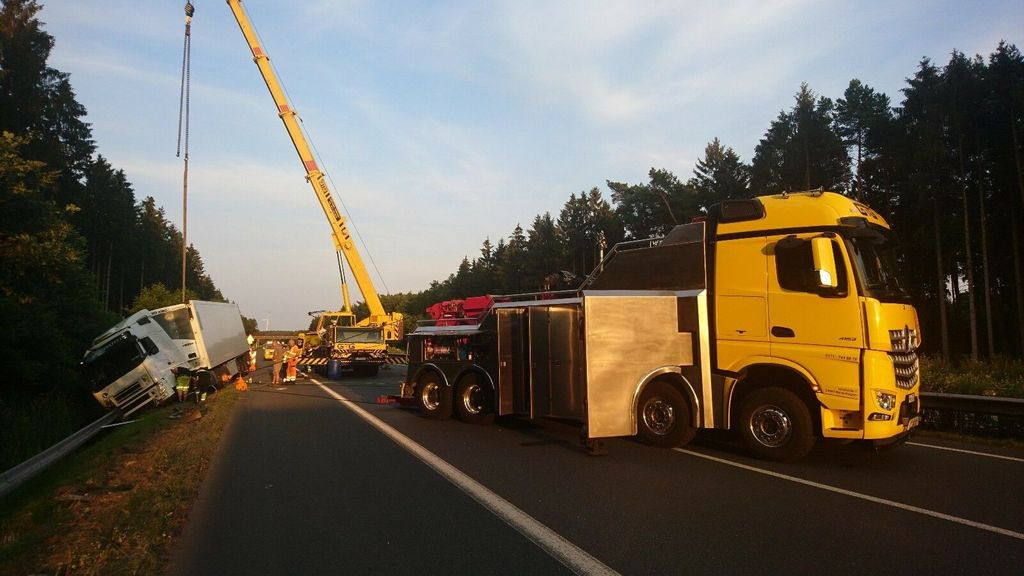 Mercedes-Benz Arocs 4163 8x4 G&G Heavy Wrecker Mercedes-Benz Arocs 4163 8x4 G&G Heavy Wrecker - Remorqueuse: photos 1 Mercedes-Benz Arocs 4163 8x4 G&G Heavy Wrecker Mercedes-Benz Arocs 4163 8x4 G&G Heavy Wrecker - Remorqueuse: photos 1