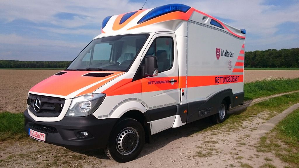 Mercedes-Benz Tigis Mod 2016 wie neu Mercedes-Benz Tigis Mod 2016 wie neu - Ambulance: photos 1 Mercedes-Benz Tigis Mod 2016 wie neu Mercedes-Benz Tigis Mod 2016 wie neu - Ambulance: photos 1