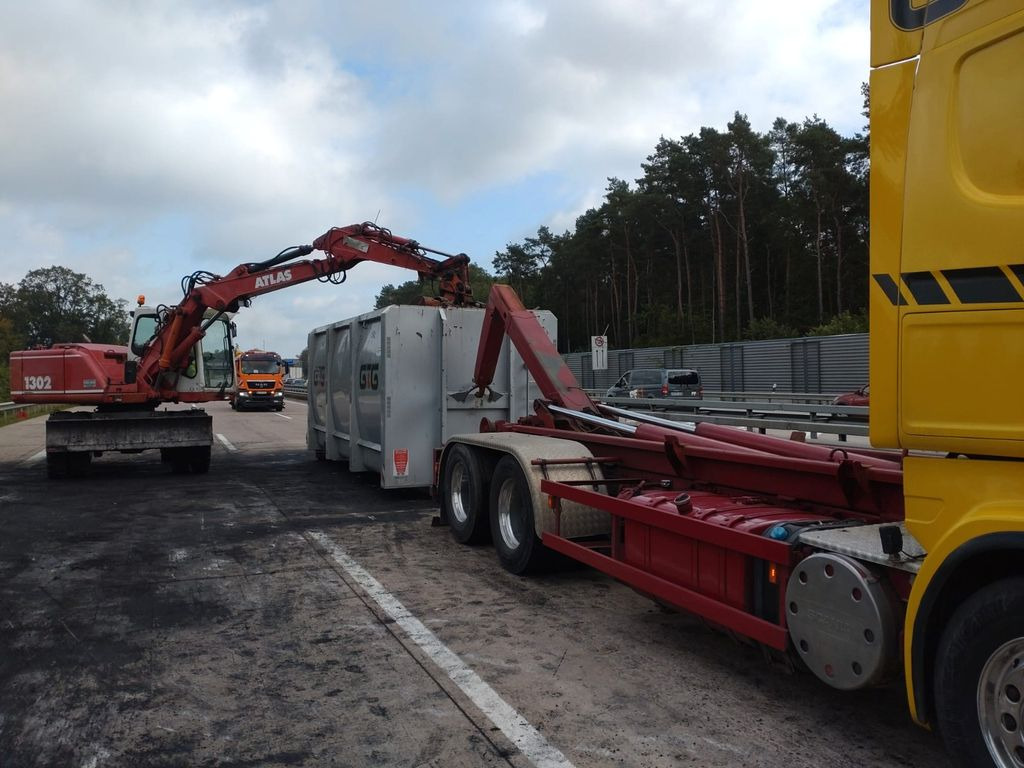 Scania R 730 Abroller voll Luft — crédit-bail Scania R 730 Abroller voll Luft: photos 11 Scania R 730 Abroller voll Luft — crédit-bail Scania R 730 Abroller voll Luft: photos 11