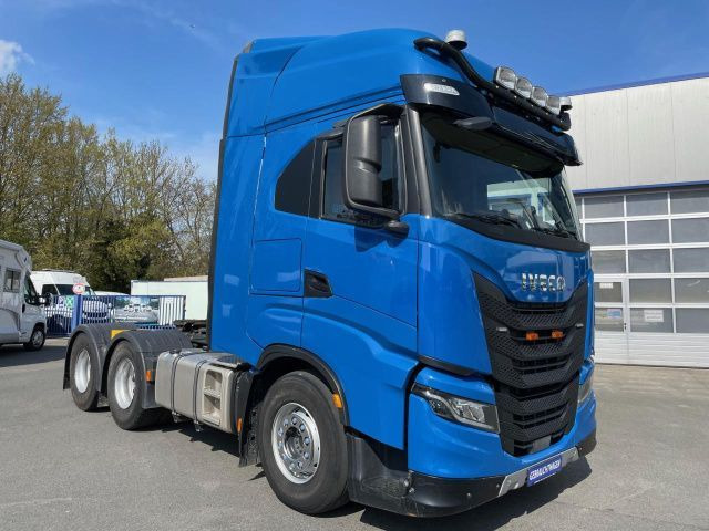 Iveco S-Way AS440X57TZ/P ON (6x4 70 t.) Euro6 Intarder - Tracteur routier: photos 1 Iveco S-Way AS440X57TZ/P ON (6x4 70 t.) Euro6 Intarder - Tracteur routier: photos 1