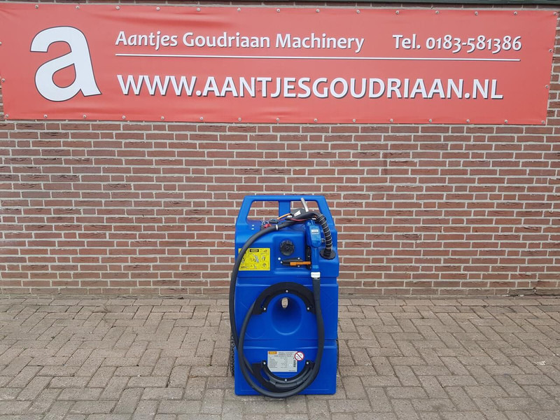 AD Blue trolley - Camion citerne: photos 1 AD Blue trolley - Camion citerne: photos 1