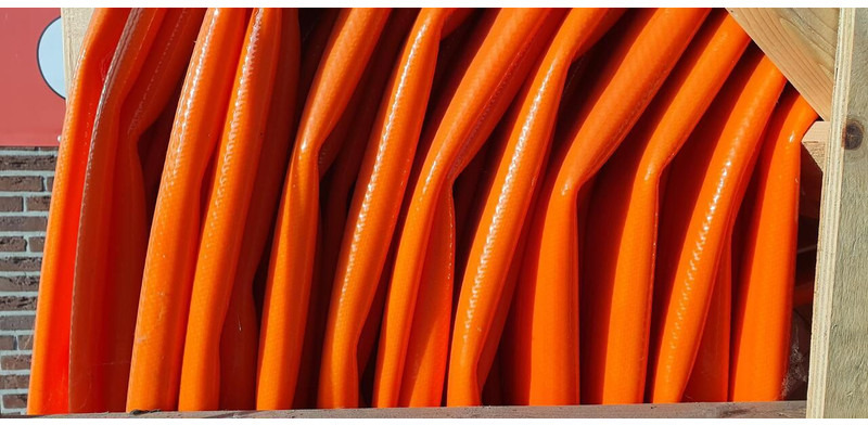 SLEEPSLANG 300 meter 4,5" - Nieuw - Accessoire pour Machine agricole: photos 4 SLEEPSLANG 300 meter 4,5" - Nieuw - Accessoire pour Machine agricole: photos 4
