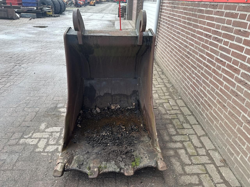 CW 40 - Godet pour Pelle: photos 4 CW 40 - Godet pour Pelle: photos 4