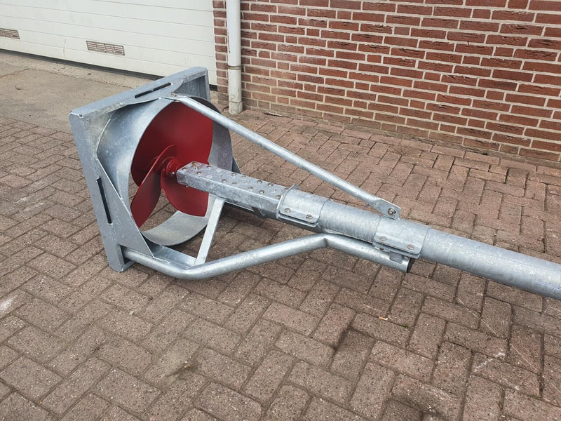 MESTMIXER Reck 5000mm - Distributeur d'engrais: photos 2 MESTMIXER Reck 5000mm - Distributeur d'engrais: photos 2