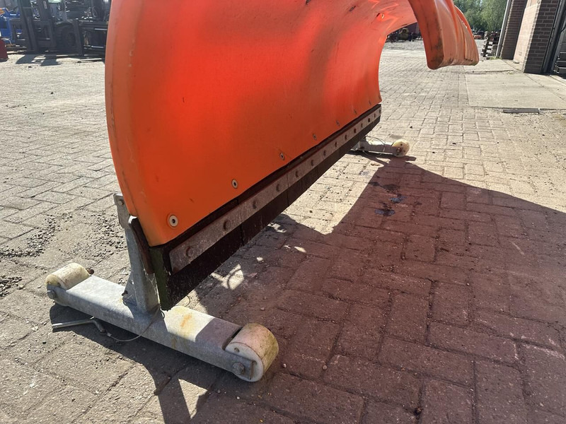 NIDO - Lame à neige: photos 4 NIDO - Lame à neige: photos 4