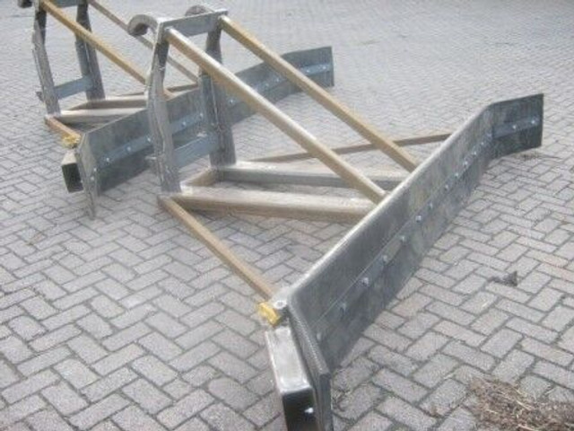 Nr. 2043 Sneeuw en Modderschuiven 2-5 mtr - Lame à neige: photos 4 Nr. 2043 Sneeuw en Modderschuiven 2-5 mtr - Lame à neige: photos 4